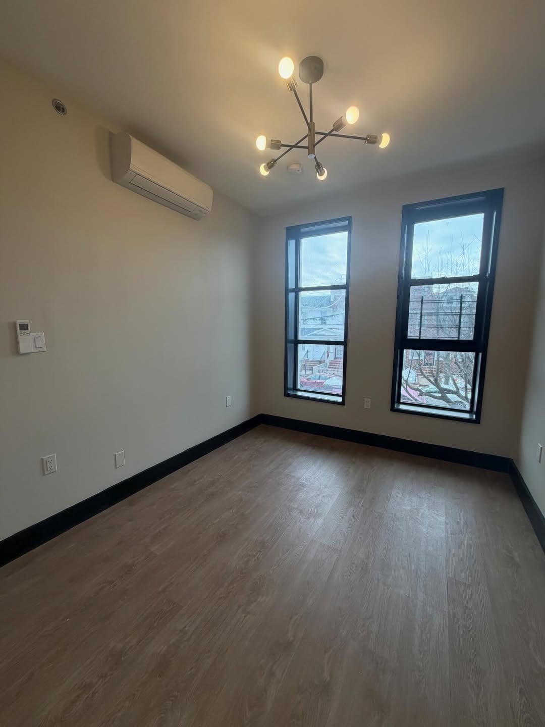 ¡Hermoso apartamento en Brooklyn con lavandería dentro de la unidad! 🧺✨
