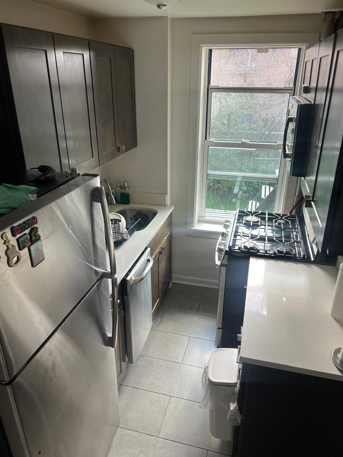 Habitación Para Dama Jackson Heights