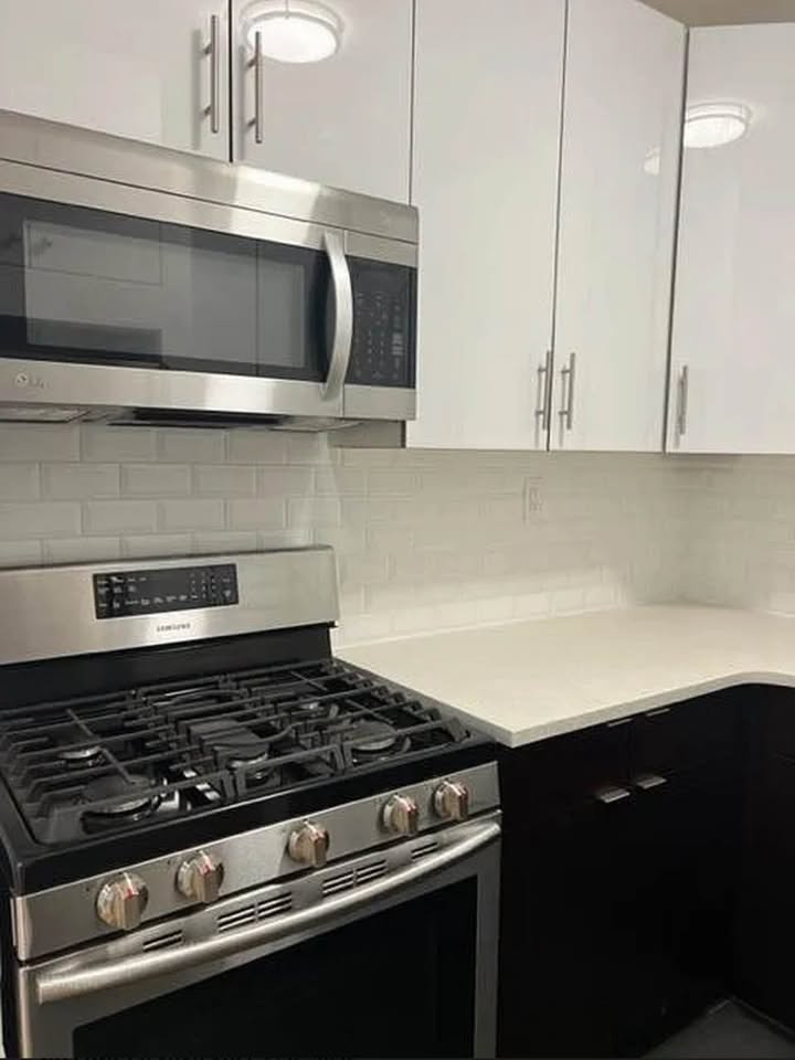 Habitación privada sin amoblar en elmhurst, Queens, frente al Mall