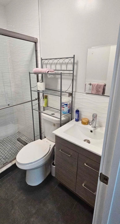Habitación privada sin amoblar en Queens