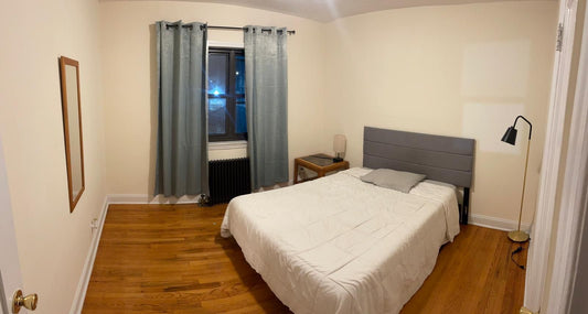 Se renta habitación. Espacio limpio, ambiente familiar. No hay niños.