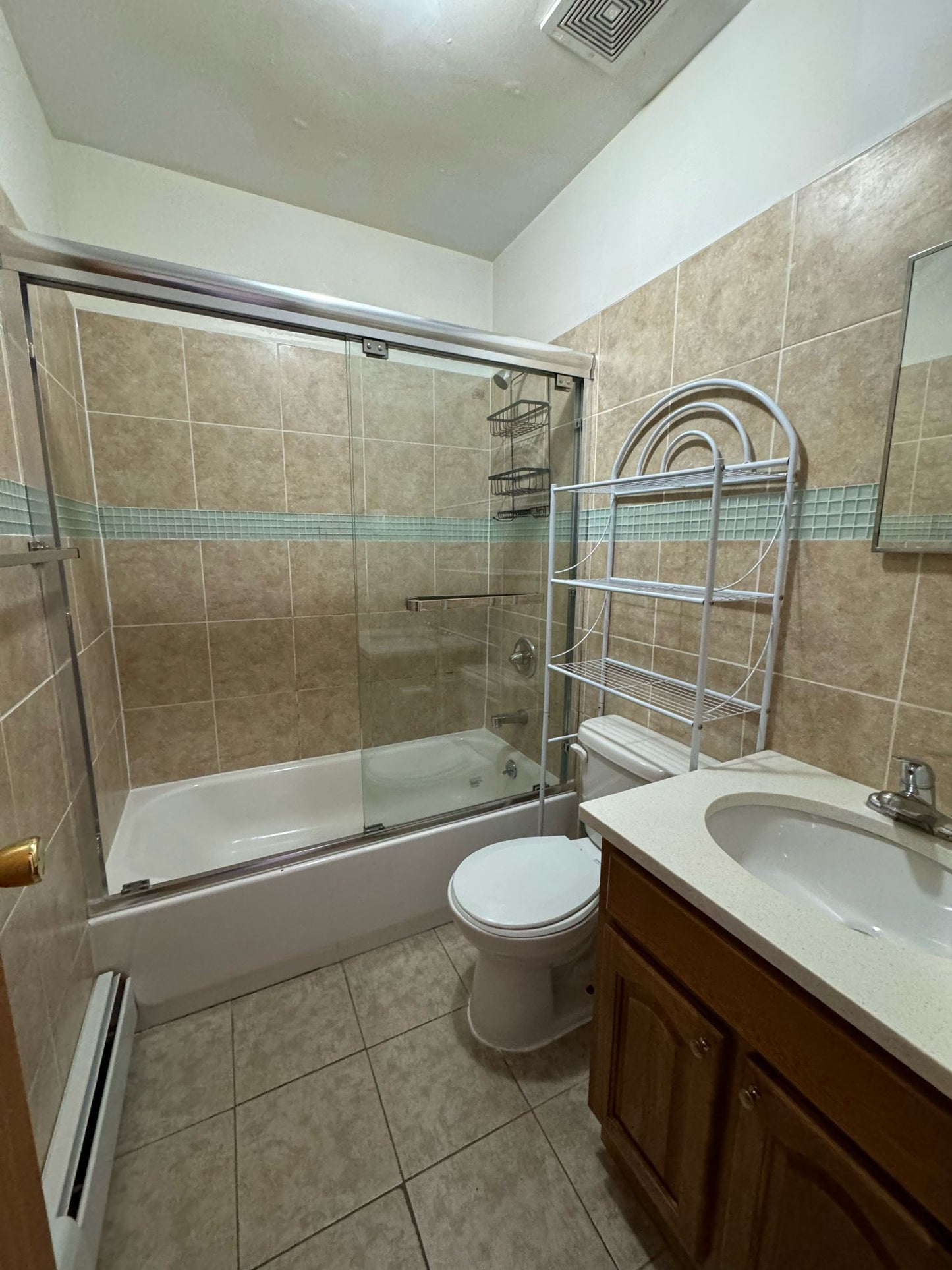 Private room in Corona with private bathroom for two people