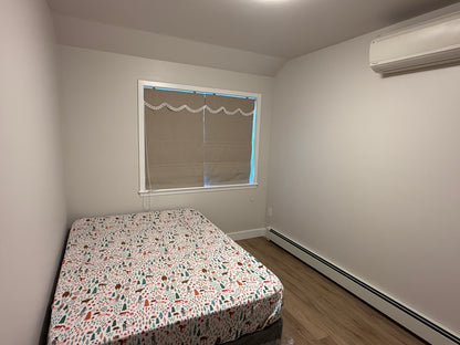 Furnished private room in Maspeth