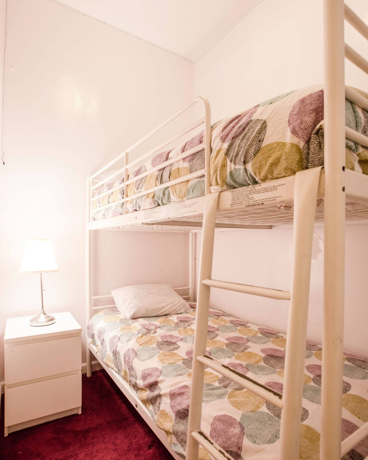 Spacious 2-Bedroom in Ridgewood – Prime Location Near the Train