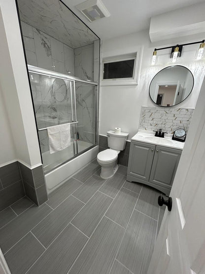 Luminosa y cómoda habitación con clóset en New Jersey – ¡Perfecta para mudarte ya!