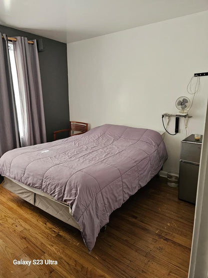 Habitación privada para hombre, con depósito flexible