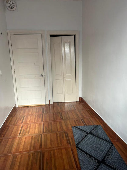 Habitación en renta en Woodhaven!