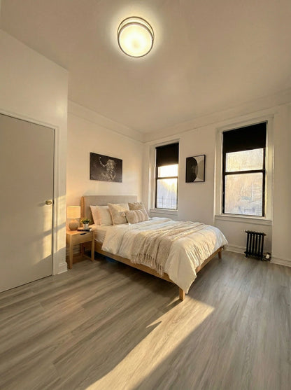 2-bedroom apartment in East Harlem!