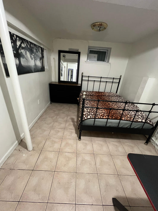 Room for rent in Brooklyn!