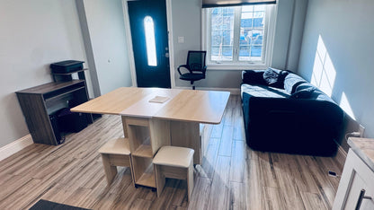 Furnished room for rent in St. Albans. Excellent location: 10 minutes from JFK and with very good transport links.