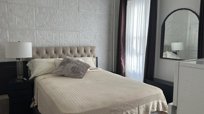Room with private entrance in Ridgewood Queens