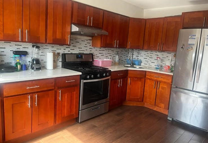 Bright Private Room in Murray Hill